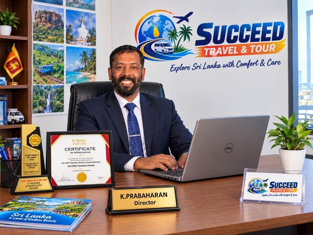 Mr. K. Prabaharan, Director of Succeed Travel & Tour with the Iconic Award